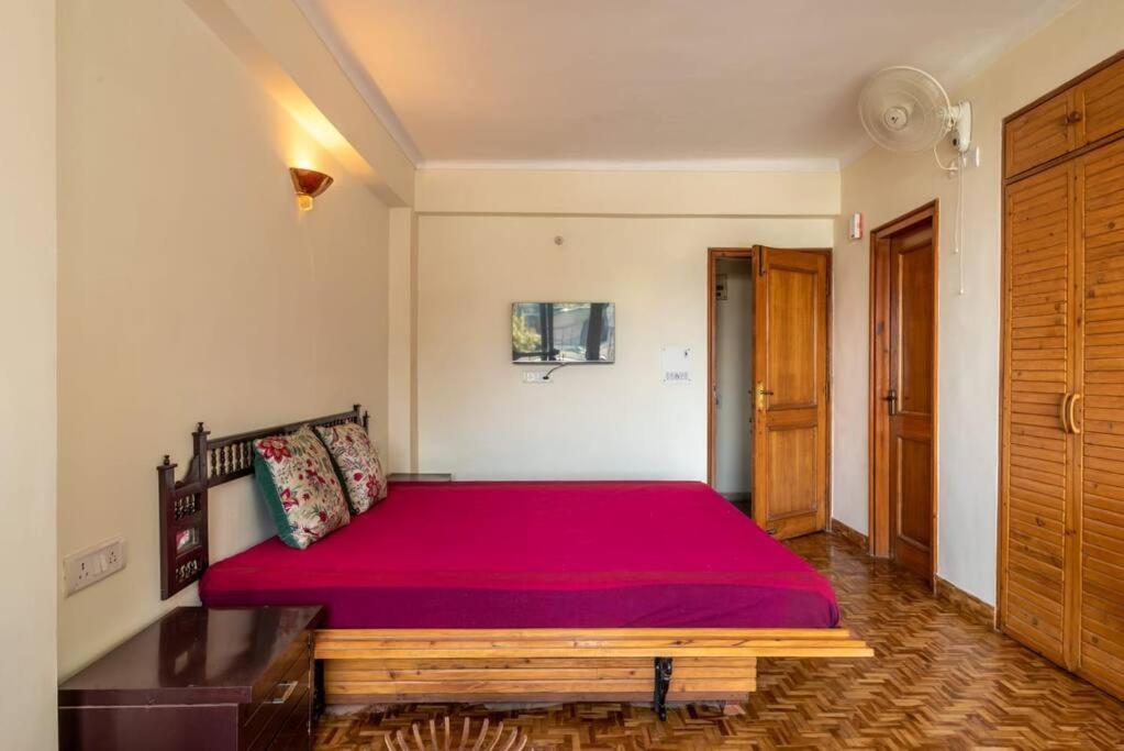 Apartamento The Nest Cosy Studio Close To Mall Road Nainital Exterior foto